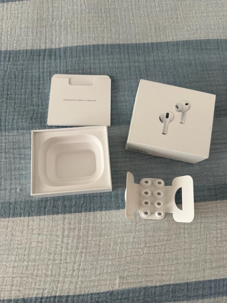 Apple AirPods Pro 3 – Çok Az Kullanıldı – Çiziksiz Kutulu ve Faturalı - 2