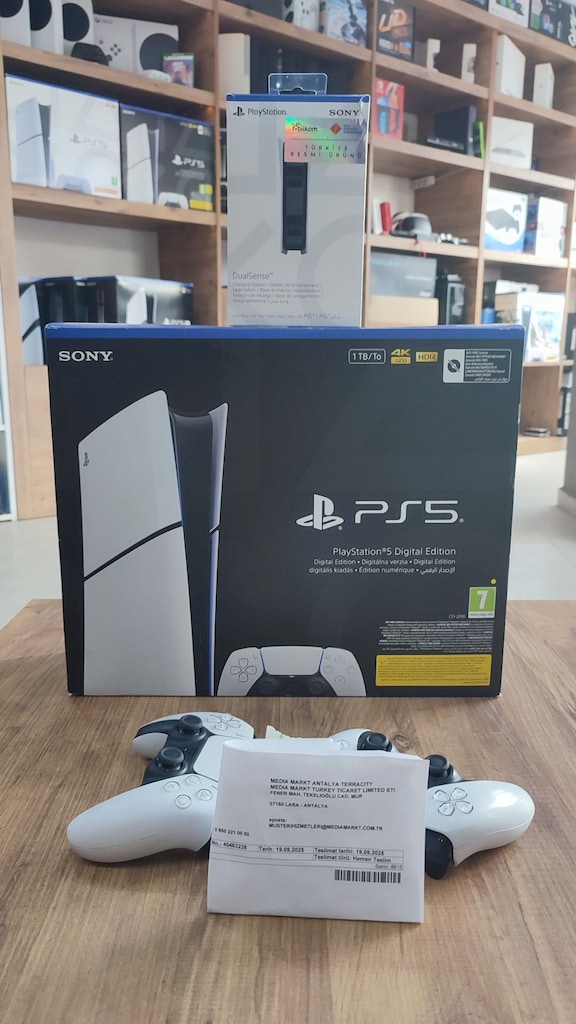 11 AY SONY BİLKOM TÜRKİYE GARANTİLİ PS5 SLİM 2KOL +ŞARZ İSTASYOUNU - 5