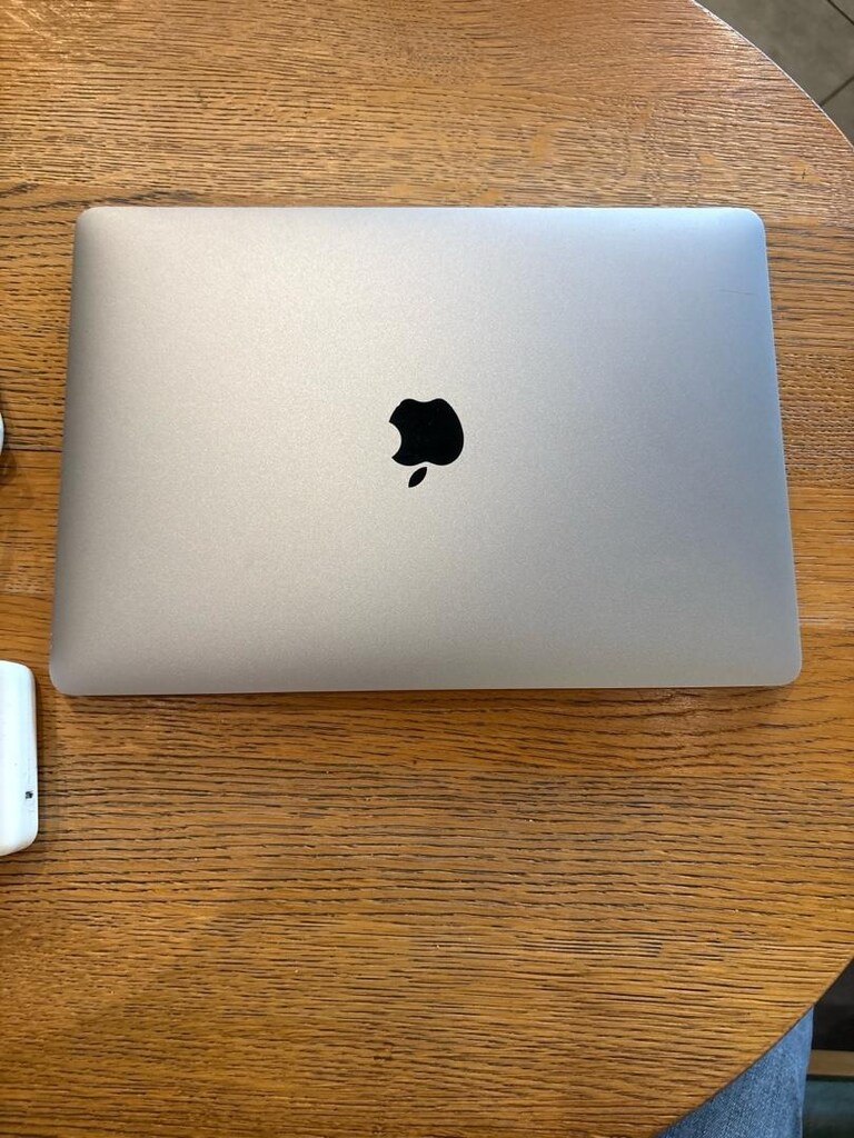 Macbook Pro M1 13 Inch Touch Bar Takasa Kapalı - 2