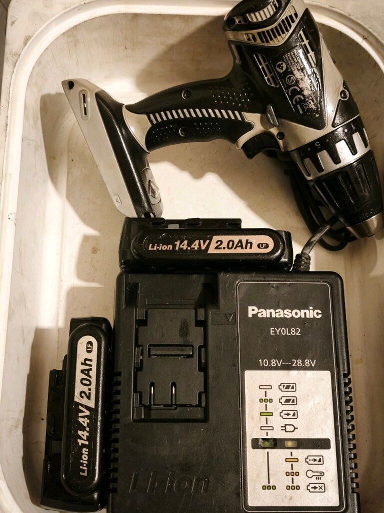 ORİJİNAL PANASONİC 14.4 VOLT ŞARJLI MATKAP SORUNSUZ ÇALIŞIR VAZİYETTE - 3