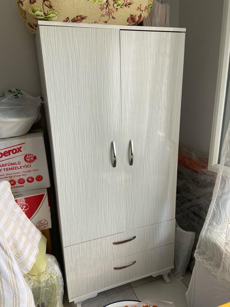 çekmeceli kapaklı elbise dolabı - 3