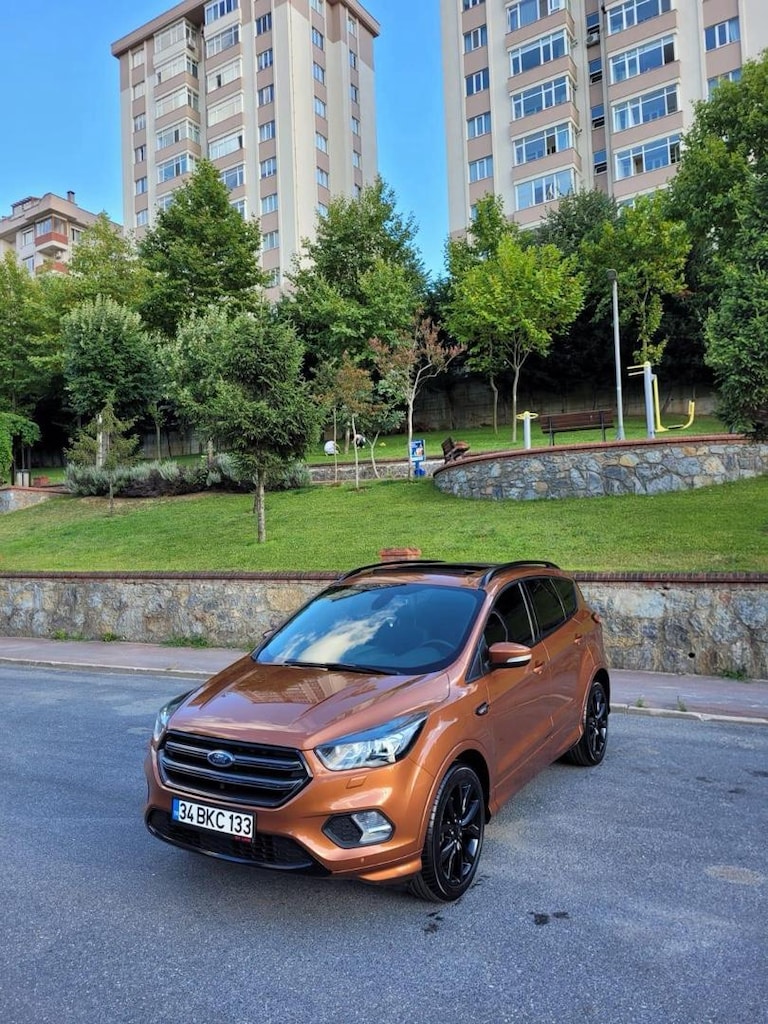 FORD KUGA 1.5 TDCi ST-LINE / PANORAMİK CAM TAVAN - 10