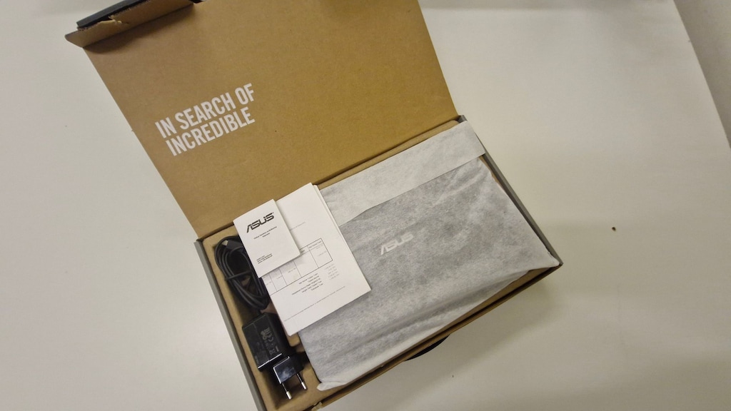 Asus Dokunmatik Mini Tablet Laptop - 7