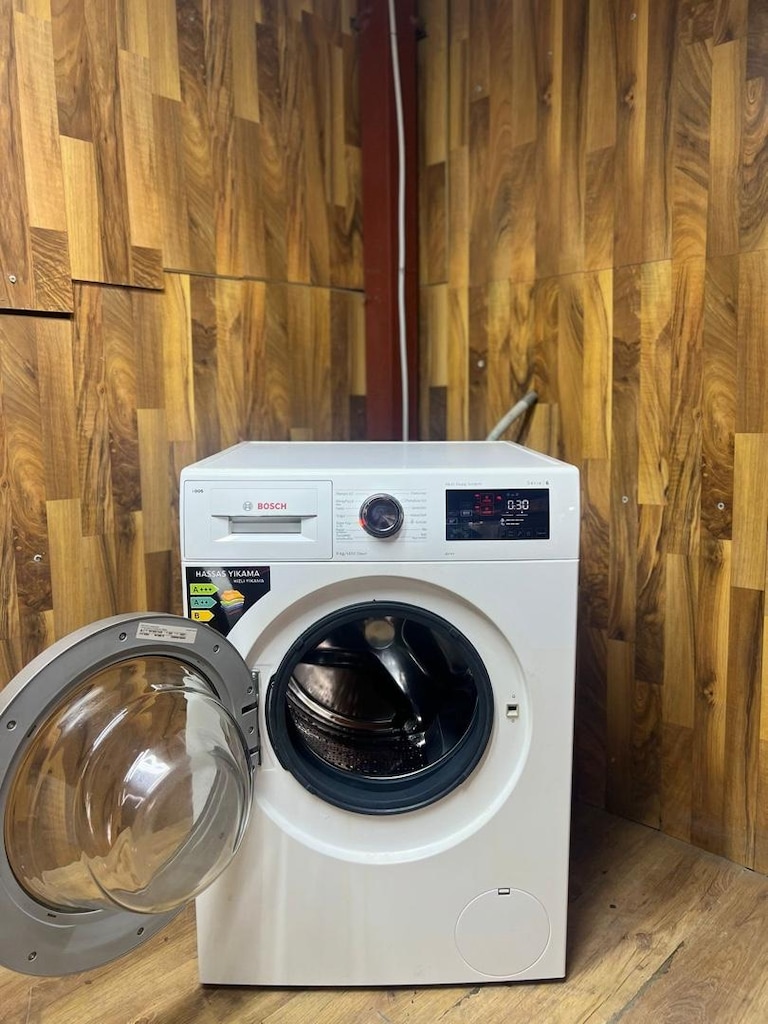 BOSCH seri 6 modeli 9 kilo 1200 devir sıfır ayarında İdoslu - 4