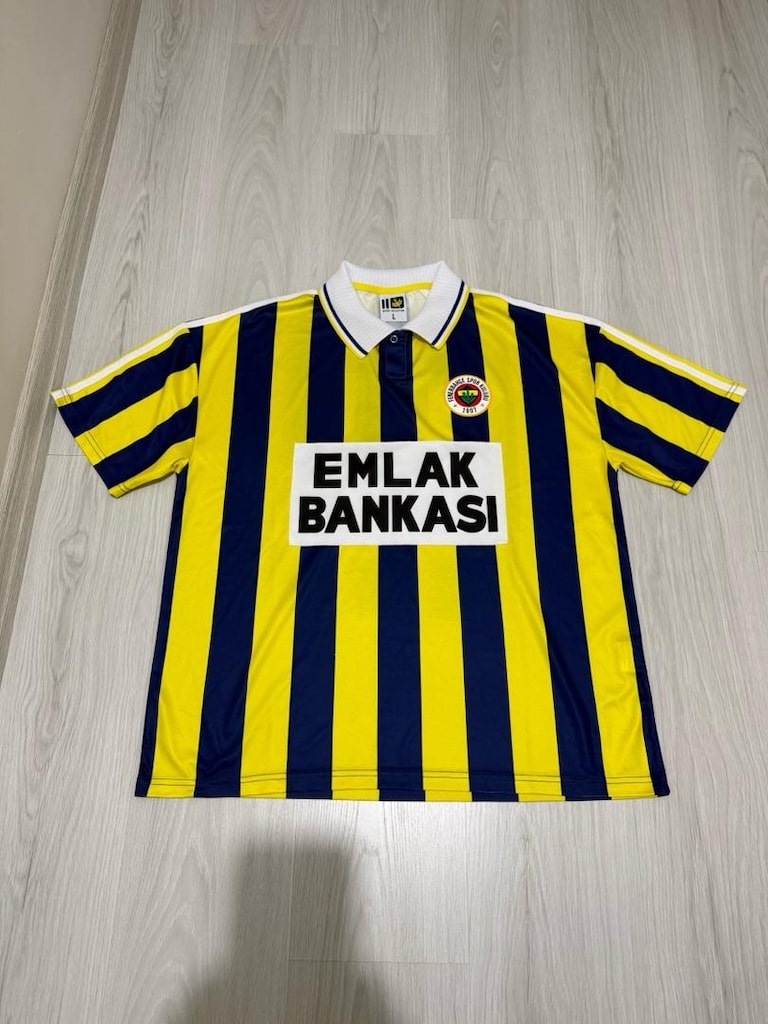 Fenerbahçe Retro forma