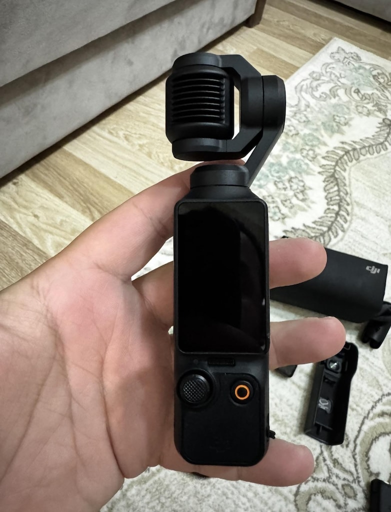 Dji osmo pocket 3 creator combo - 2