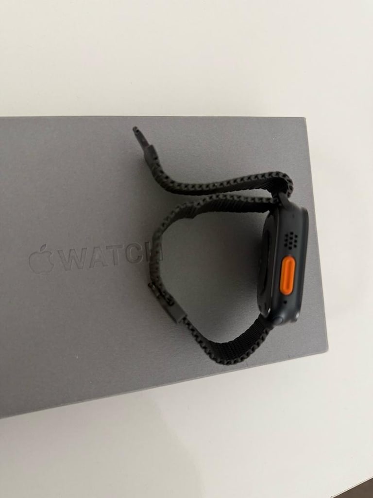 Apple Watch Ultra 2 - 8