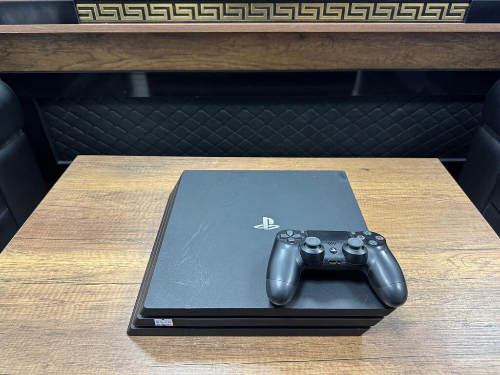 PlayStation 4 Pro Tek Kol Oyun Konsolu - 3