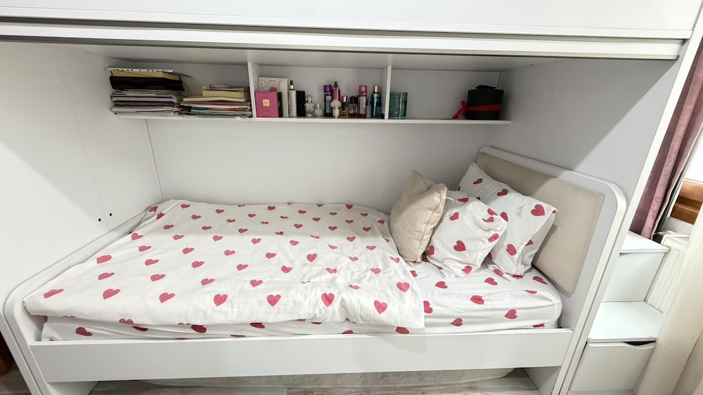 Satilik 2 kisilik MDF temiz ranza-merdivenli, çekmeceli - 2