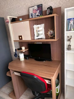 Baza,Yatak ve Çalışma Masası - 2