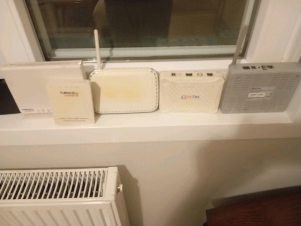 MODEM. Çeşitli marka mevcut - 17