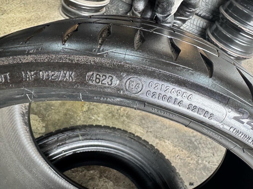 245 30 20 continental - 4