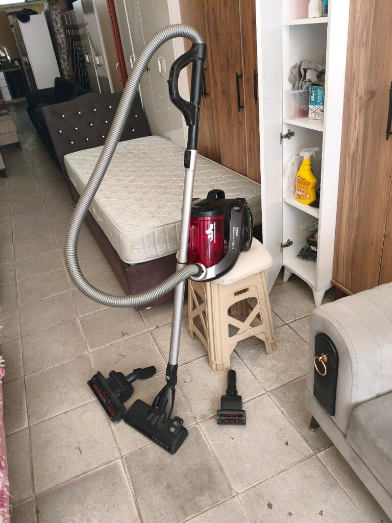 Rowenta torbasız elektrik süpürgesi - 4