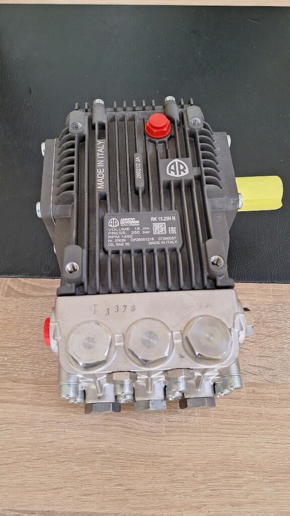 250 bar İtalyan pompa 15 litre 250 bar ... - 2
