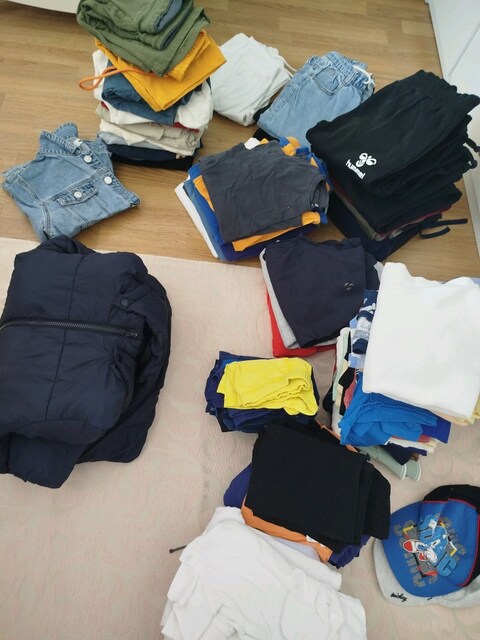 ERKEK ÇOCUK KARIŞIK GİYİM(ZARA HM LCW PENTİ MARKALAR MEVCUTTUR İÇİNDE)