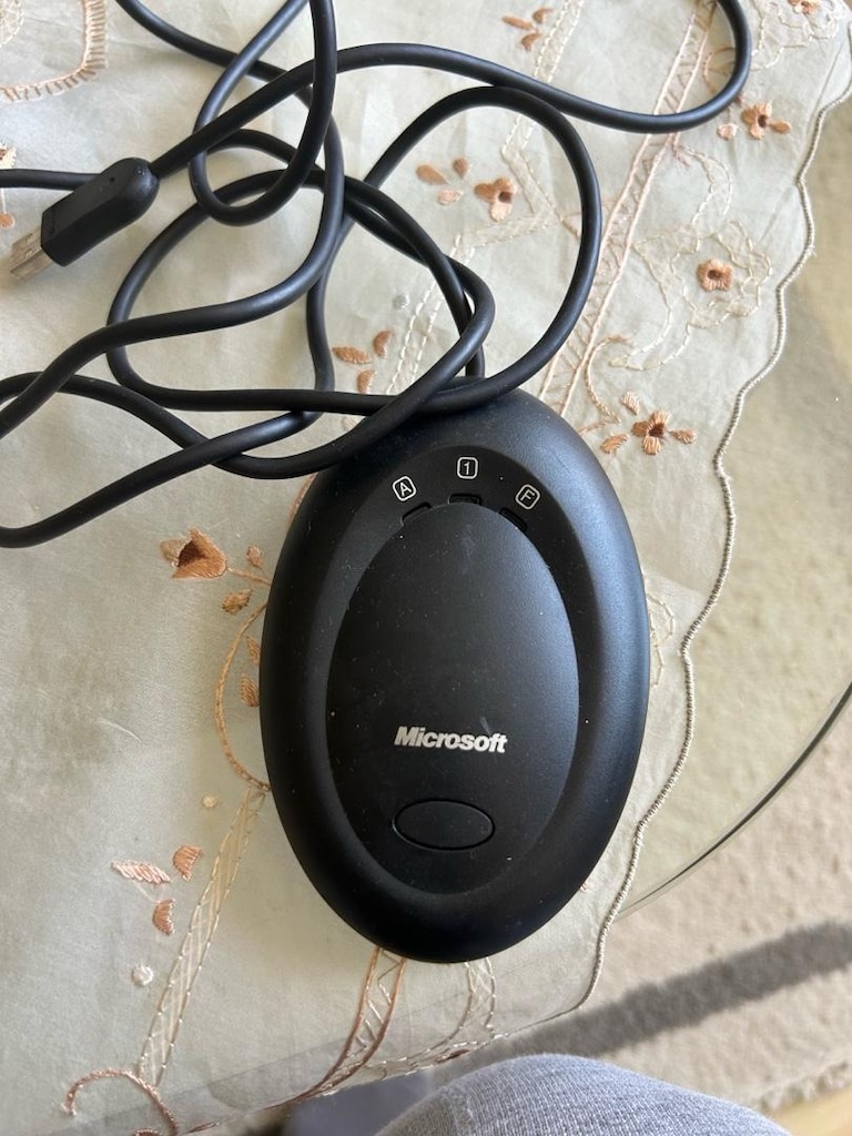 Microsoft Wireless Laser Keyboard 6000 v2.0+Microsoft Laser Mouse 6000 - 9