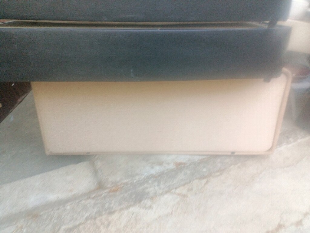 150*200 ebatında çift kişilik Baza - 4