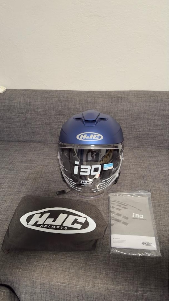 HJC İ30 kask - 2