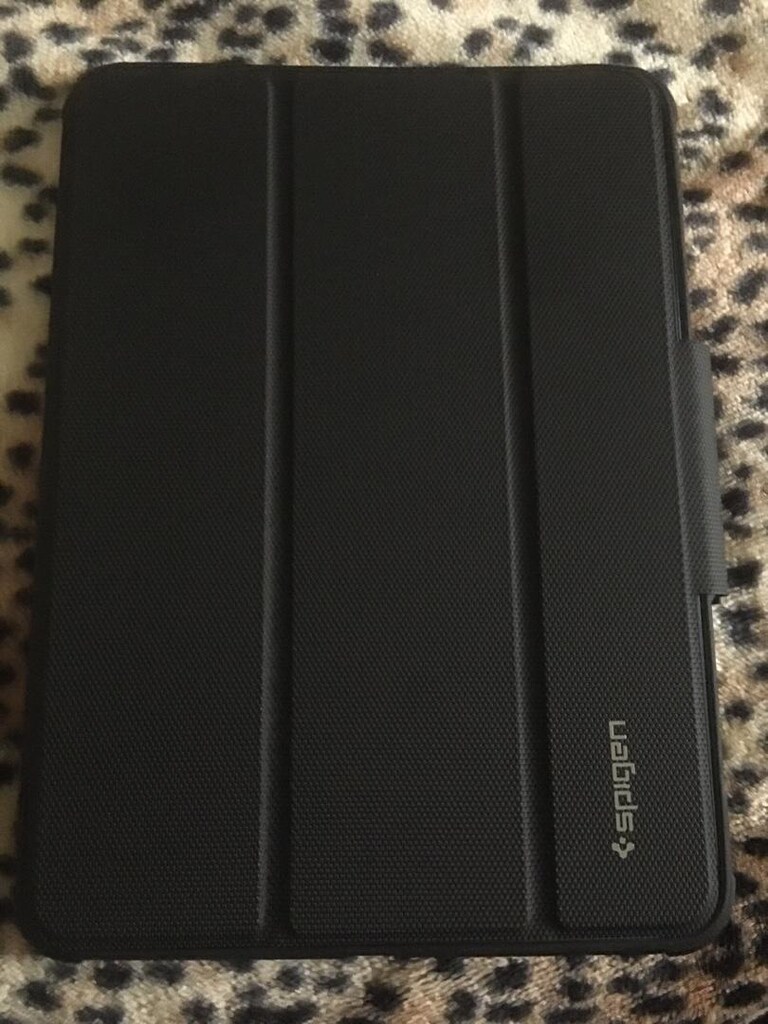 Spigen iPad Air 10.9" (2022 / 2020) Kılıf Rugged Armor pro