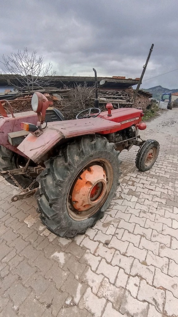 1971 model Massey Ferguson 135 - 5