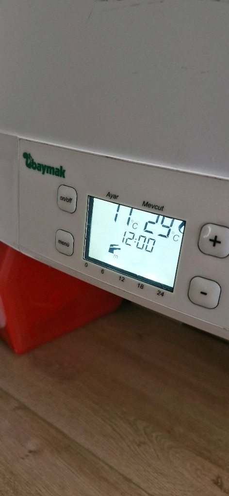BAYMAK AQUA PRİZMATİK 100 LT TERMOSİFON - 4