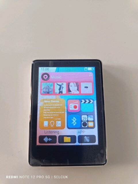 Dokunmatik ekran music player
