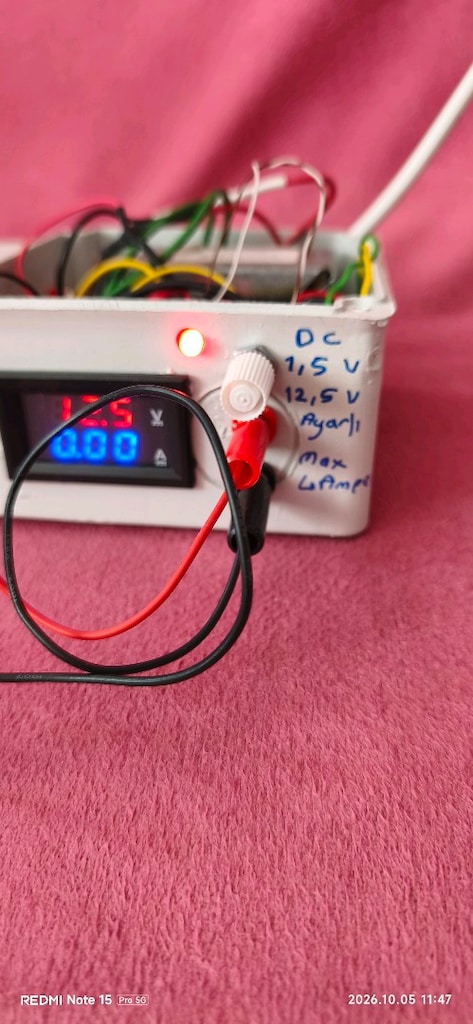 ayarlı1.5 12.5volt mak.3amper göstergeli mini adaptör 900tl - 6