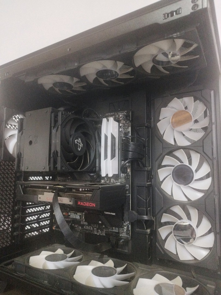 7800x3d 9060xt tertemiz bir oyun bilgisayarı+monitör yalova içi elden - 5
