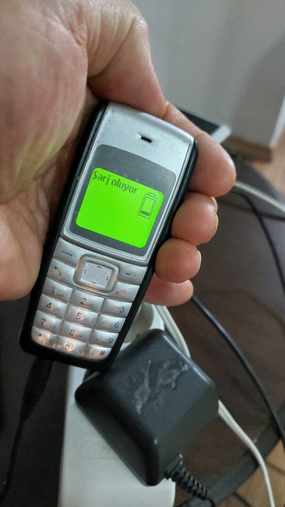 NOKİA 1110İ FULL ORJİNAL YEŞİL EKRANLI TELEFON - 10