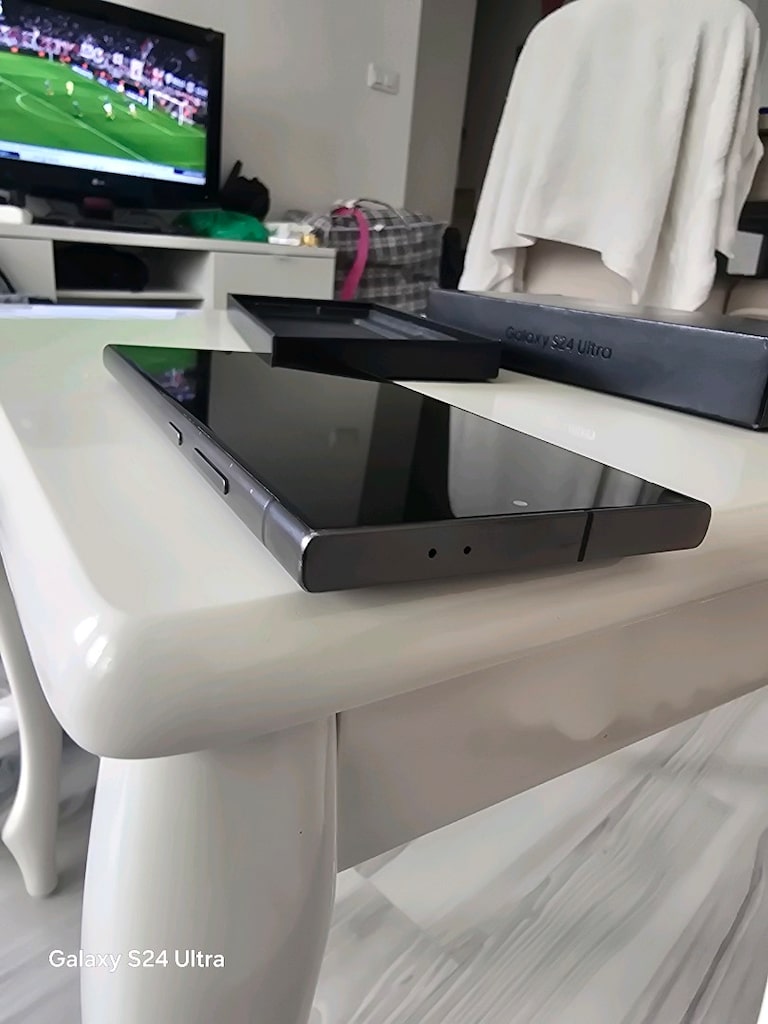 Samsung 24 ultra 256 Gb - 7