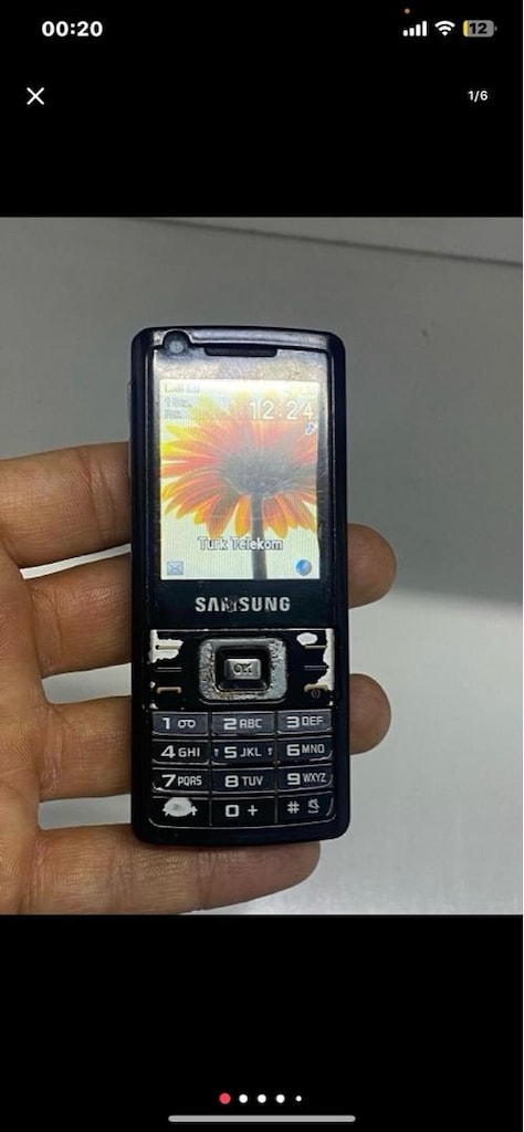 SAMSUNG L700