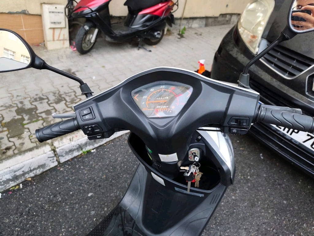 ilk sahibinden 125cc scooter tertemiz - 3