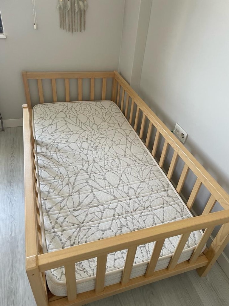 Özel yapım montessori karyola ve Çilek marka bambu yatak - 3