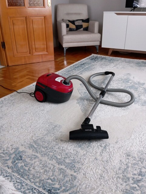 Nilfisk Elektrikli Süpürge