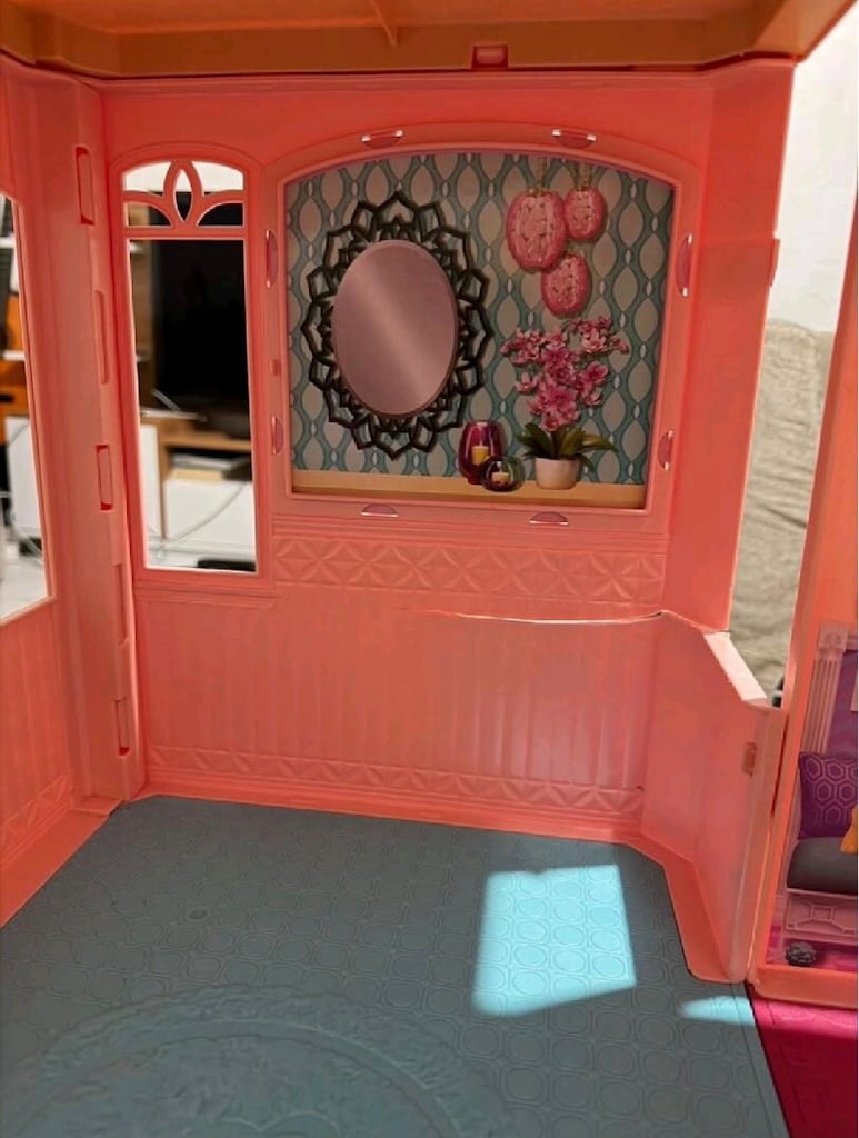 Barbie Bebek Evi - 7