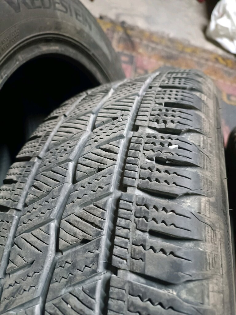 215/60 R17C LASTİK - 10