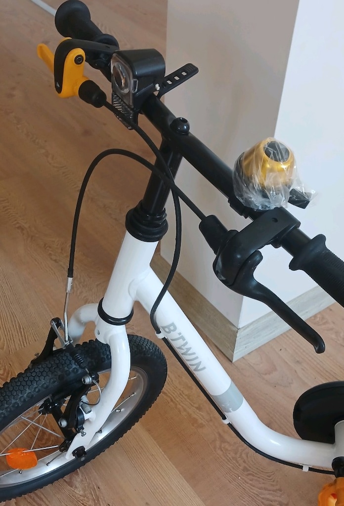 Btwin Discover 100 14 İnç Jant 3-5 Yaş Beyaz Çocuk Bisikleti YENİ GİBİ - 8
