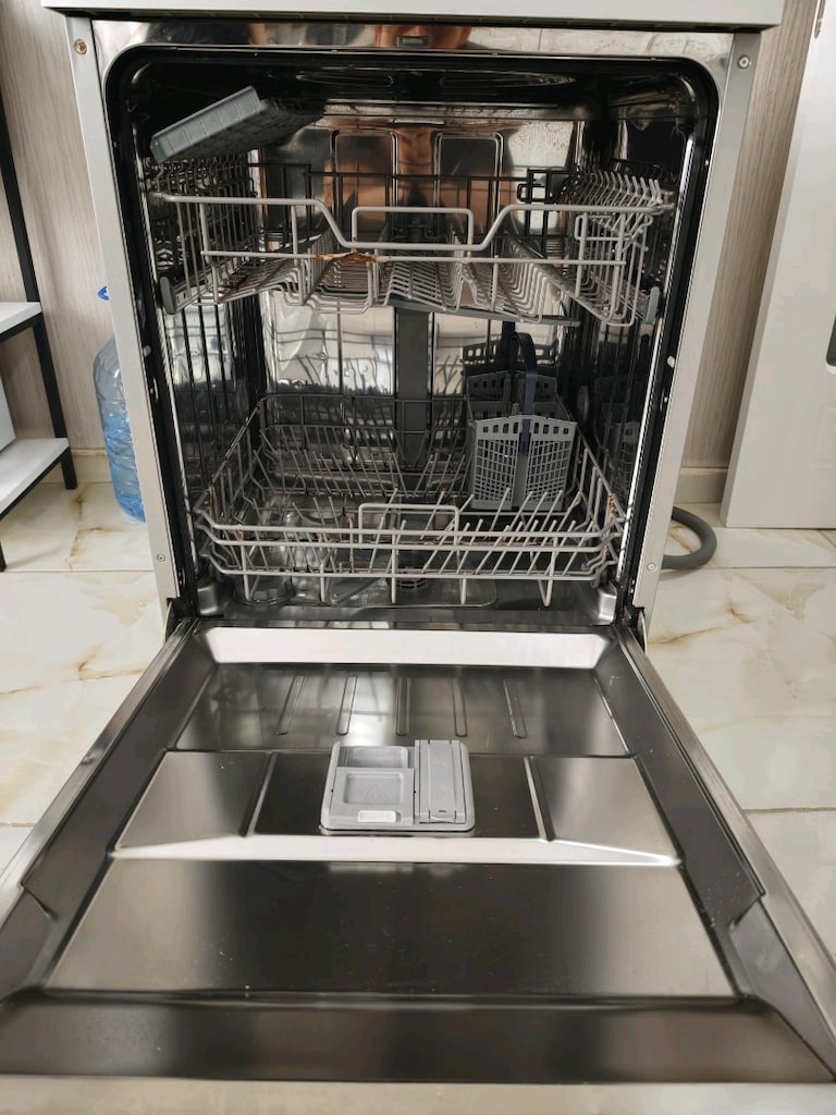 Samsung DW60M5042FS Dijital Ekranlı Bulaşık Makinesi - 4