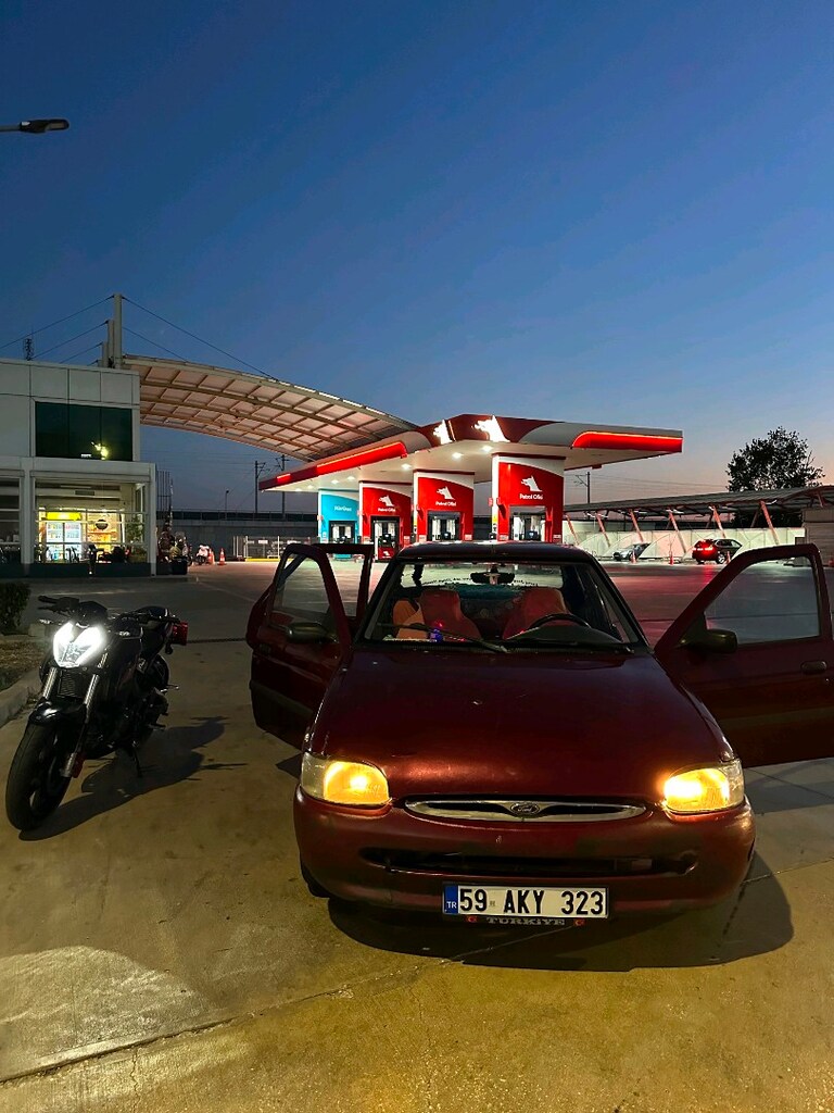 Ford escort - 6
