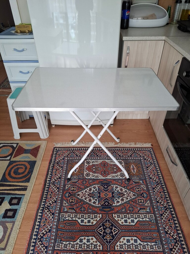AÇILIR KAPANIR MASA - 9
