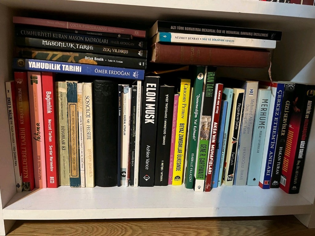 440 adet kitap toplu satılık kütüphane - 5