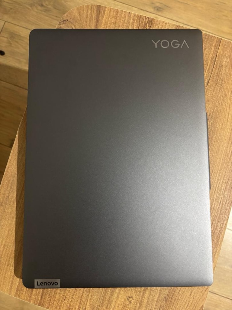 LENOVO Yoga Slim 6 Intel Core I5 8GB 512GB SSD OLED 14” - 7