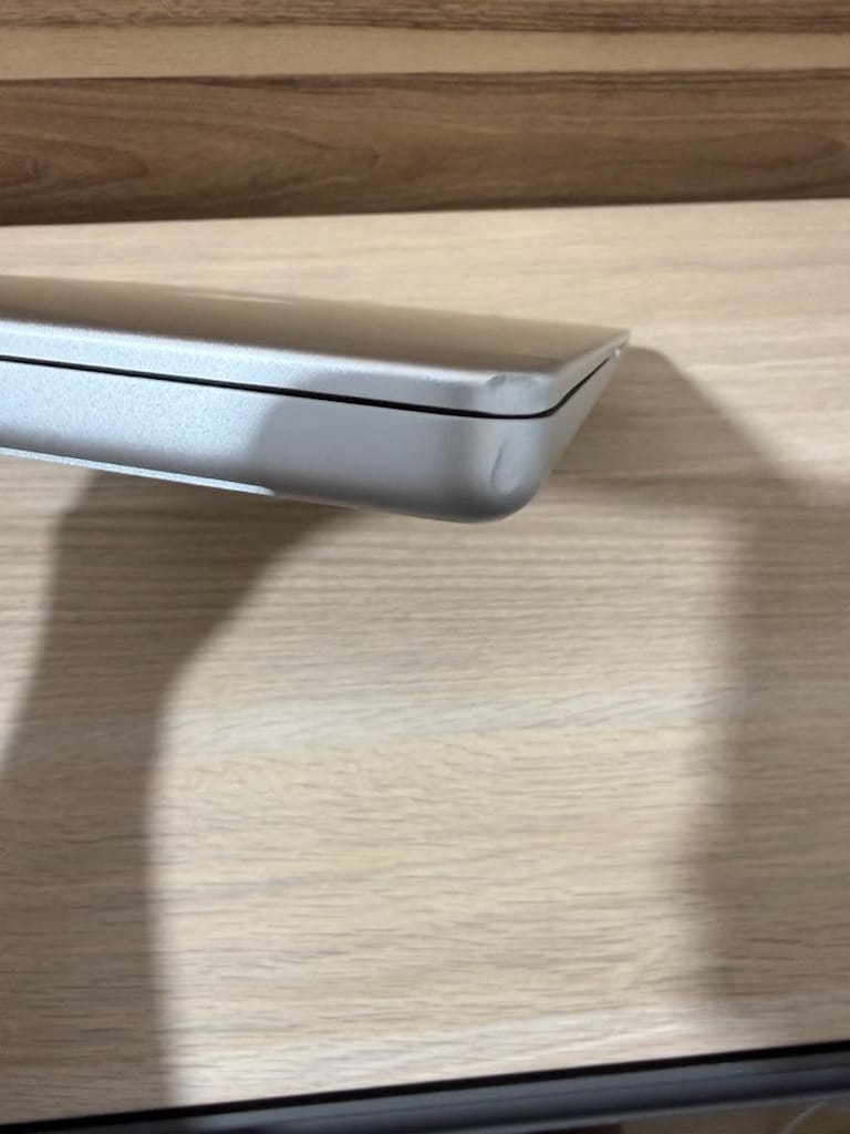 MacBook Pro / M3 / 14 inç / 16 GB Ram / 512 GB Ssd - 10