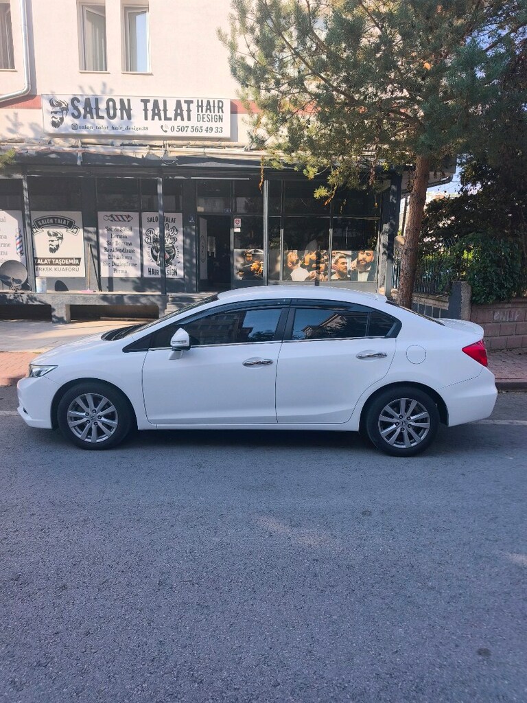 2014 model Civic FB 7 Eco premium hasar kayıtsız temiz bakımlı - 8