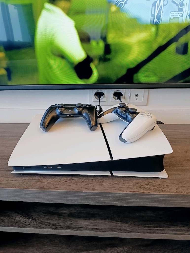 PlayStation 5 dıgıtal slim - 6