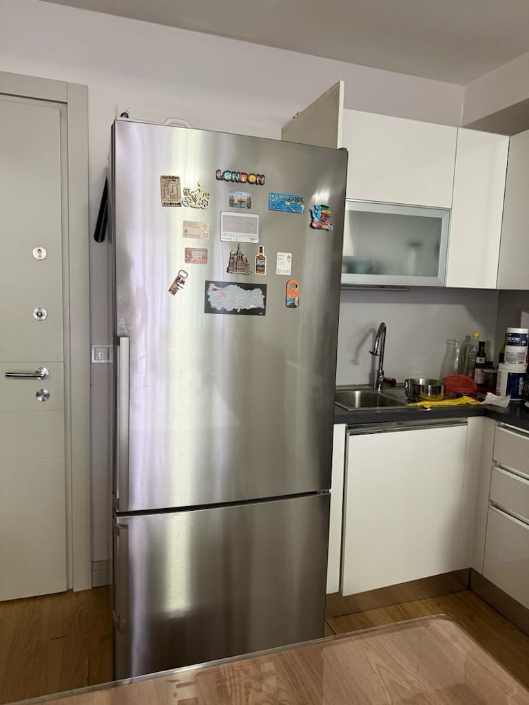 Buzdolabı,Koltuk Takımı, Led Tv, Yemek Masası, Sandalye,Büfe