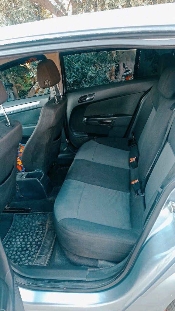2006 model Opel Astra H 1.6 benzin LPG - 4