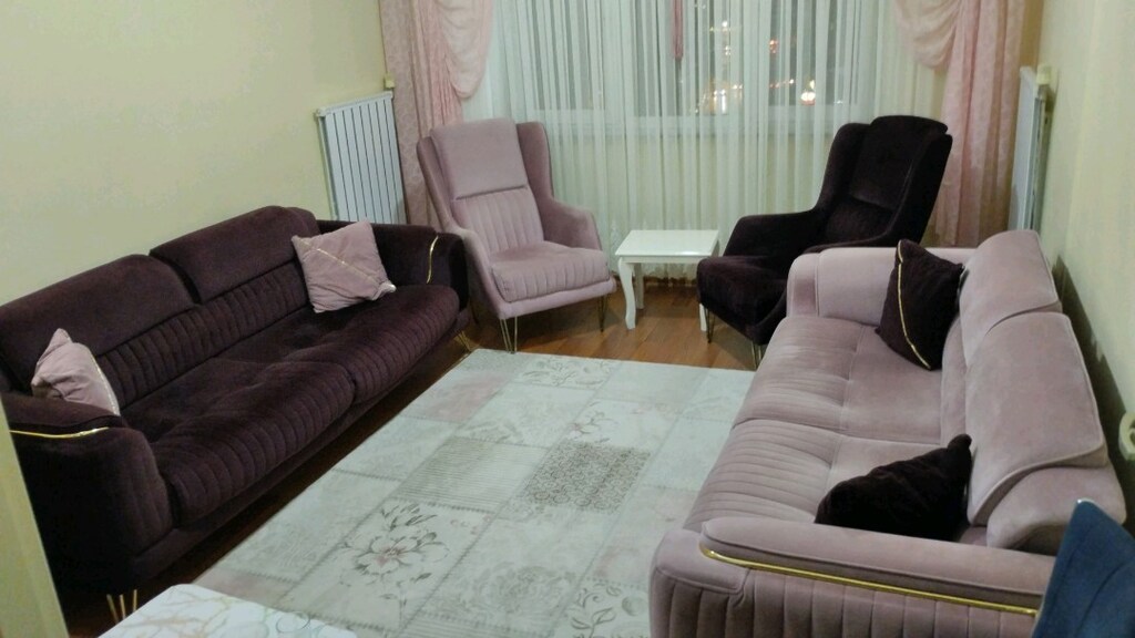 oturma grubu sıfır ayarında bir ürün - 2