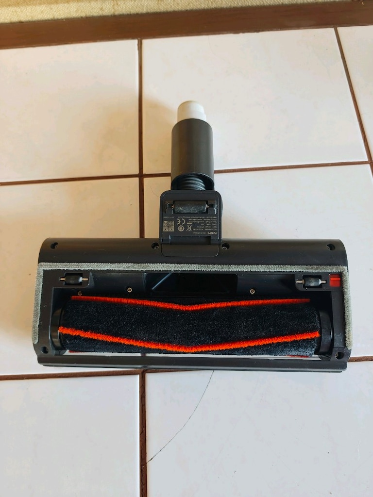 Roidmi X20, Roidmi X30 ve Roidmi X30 Pro dikey şarjlı süpürge fırça ba ...