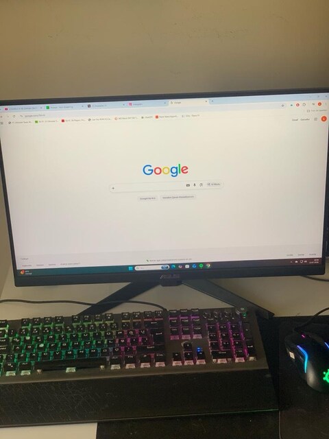 oyun bilgisayararı + monitör + klavye mouse tüm sisten